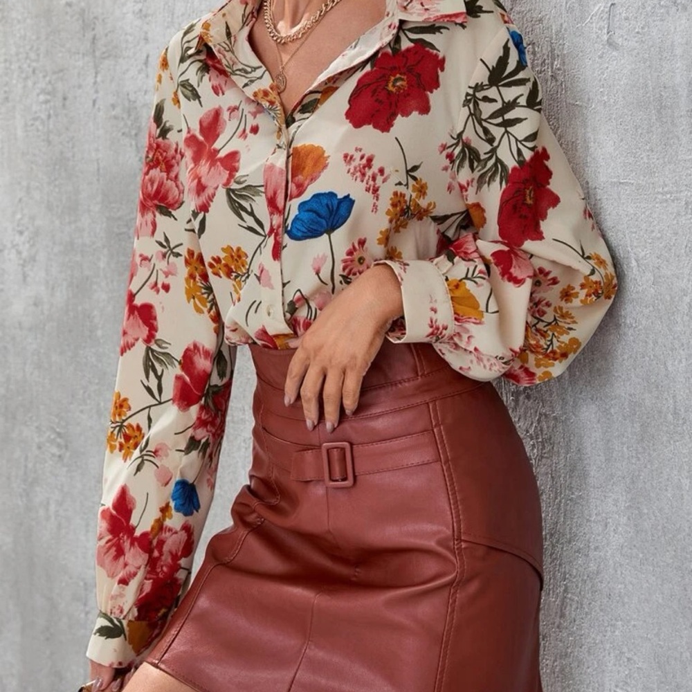 Women floral top